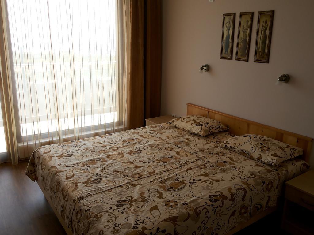 Sunrise Apartment